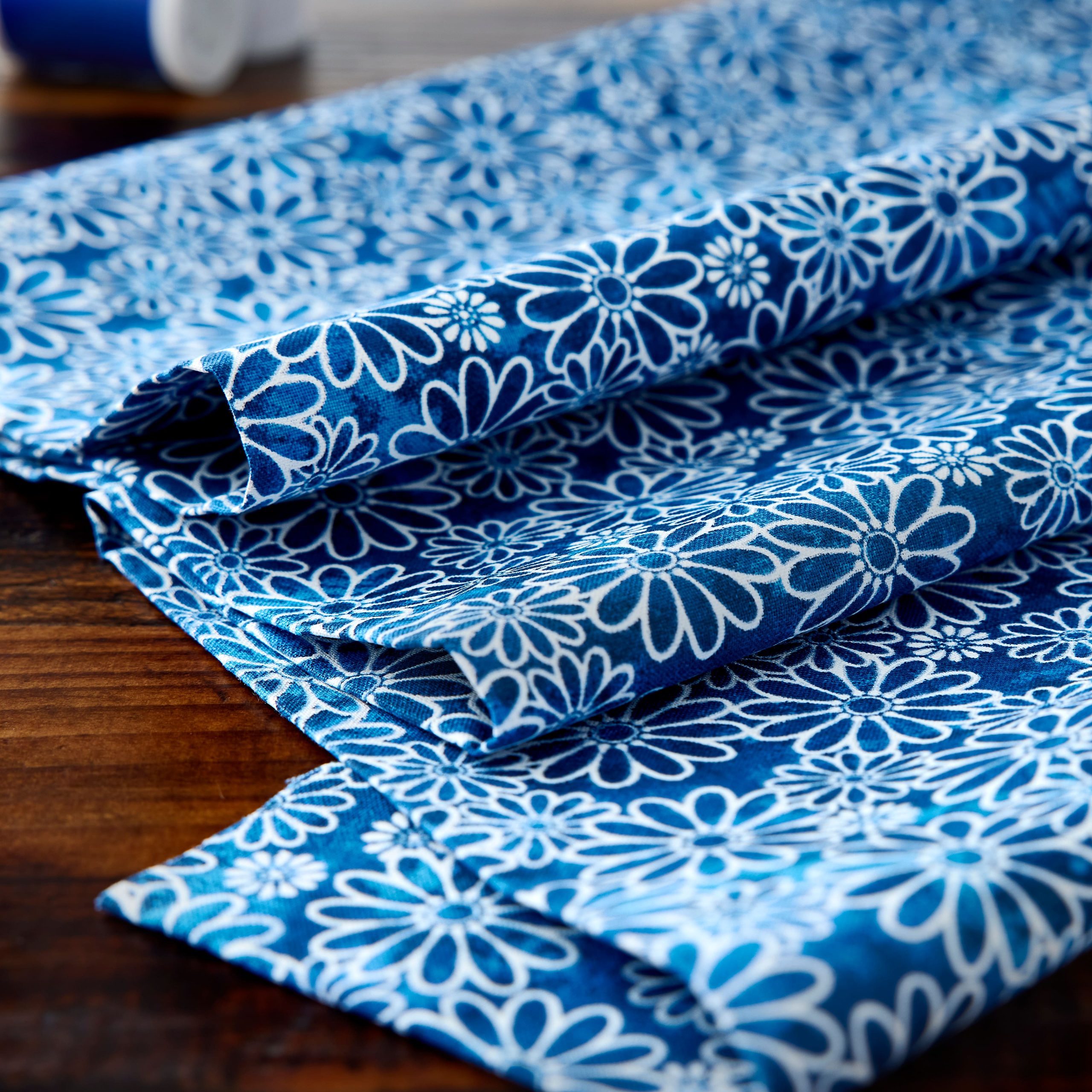 Fabric Traditions Blue Tonal Daisies Cotton Fabric - Image 2